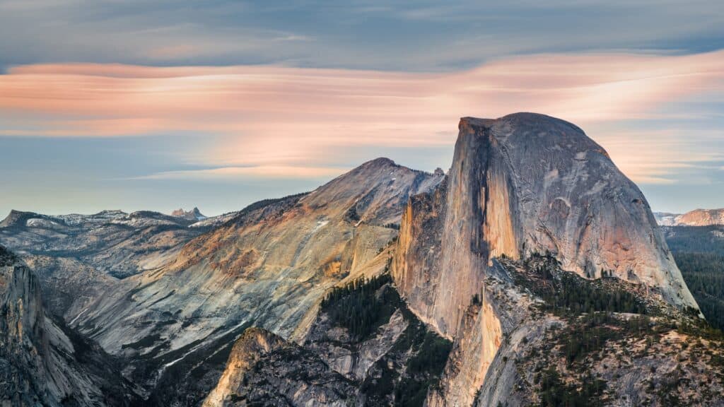 yosemite park in California half dome