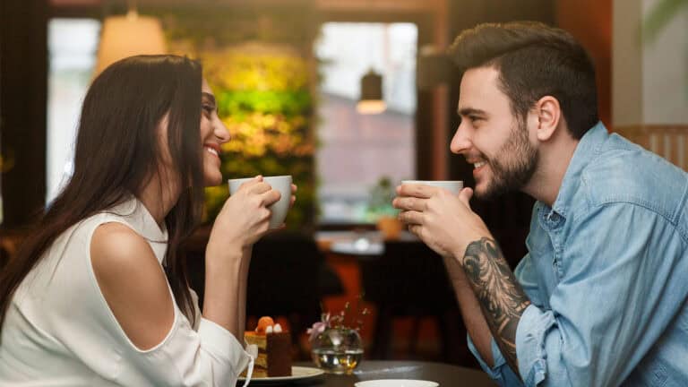 12 things your date instantly notices about you