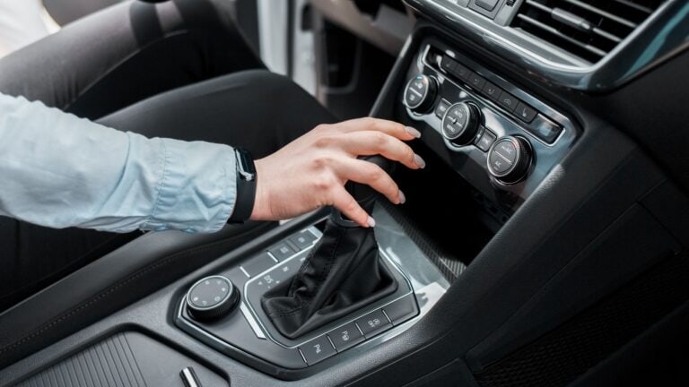 Gear shift
