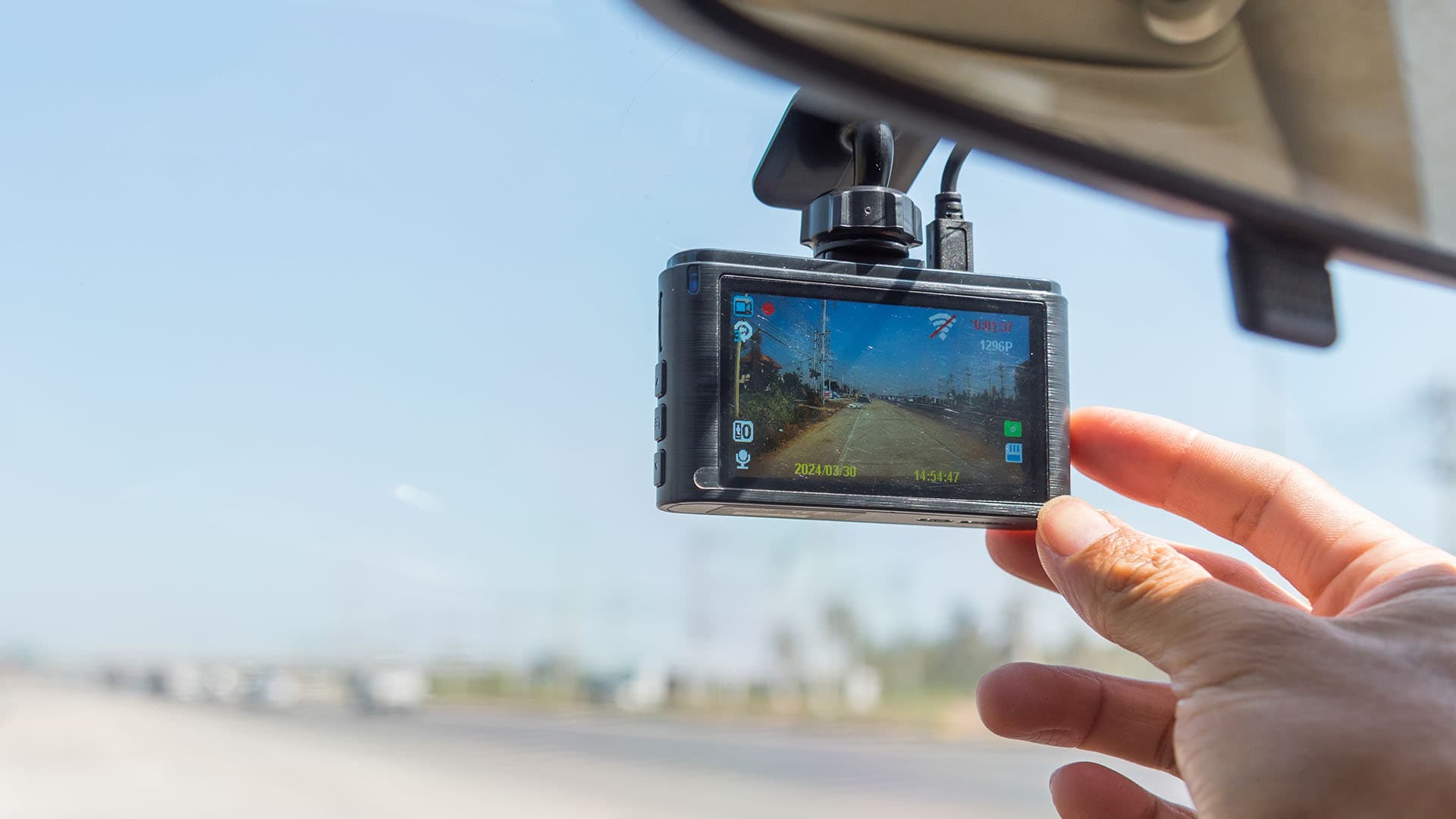 adjusting the dash cam