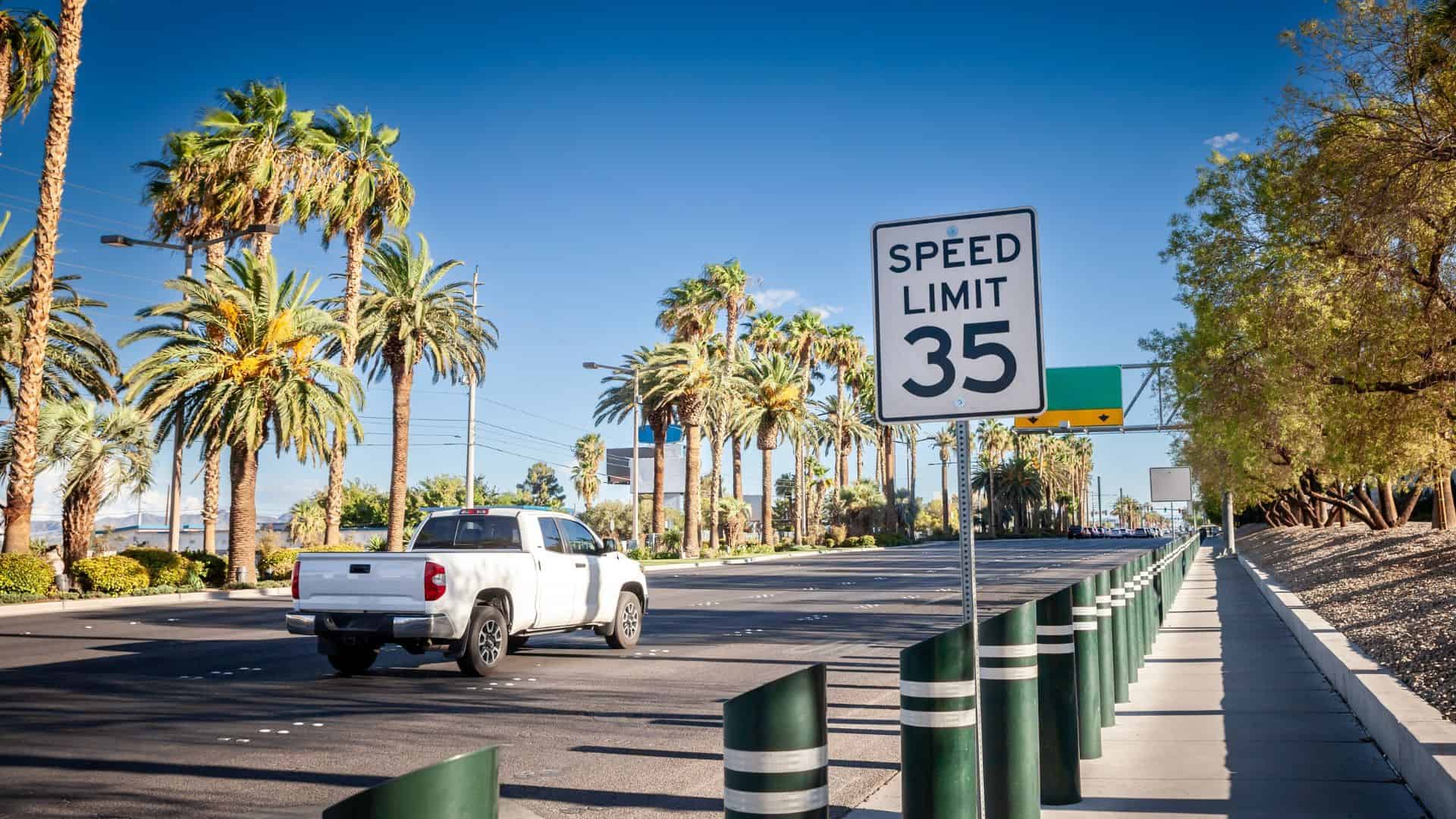 speed sign on a road in Palm springs
