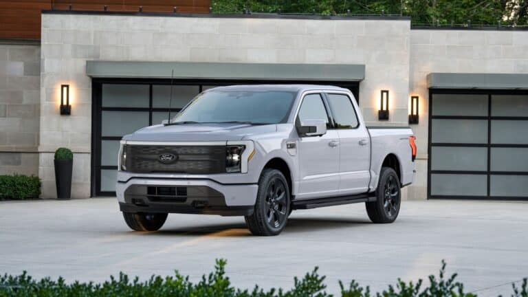 Ford F-150 Lighting.