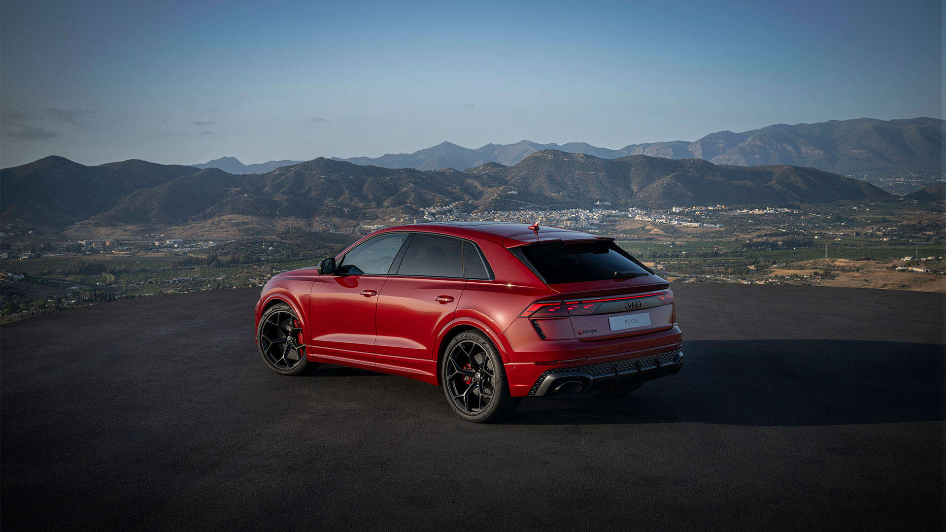 AUDI RS Q8