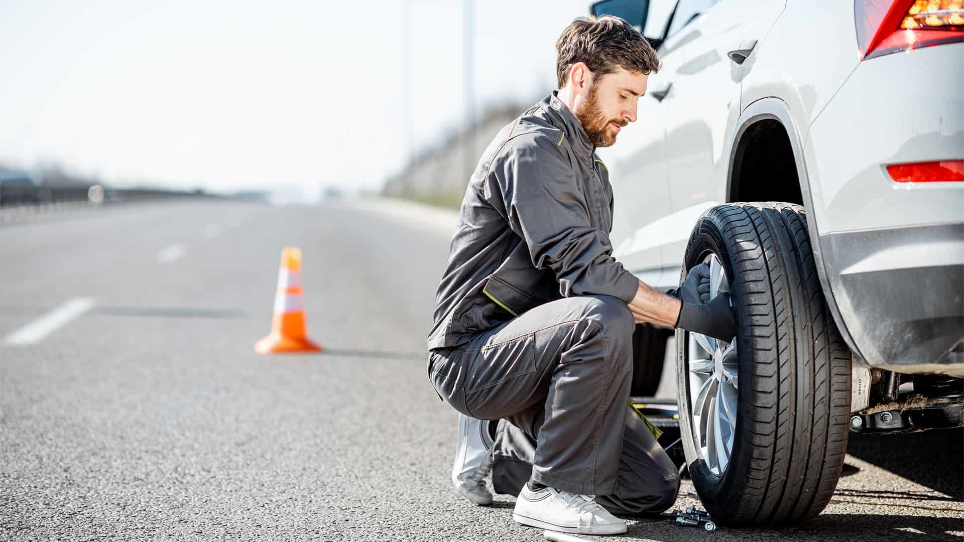 Tire change on the roadside.