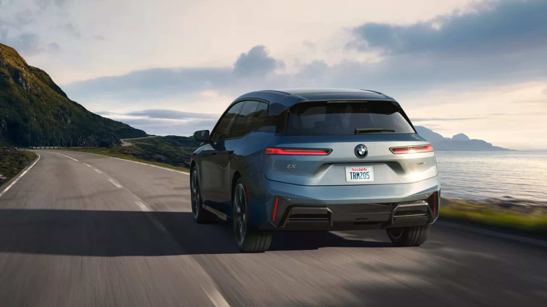 BMW iX