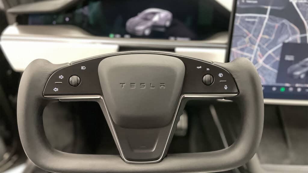 Tesla steering wheel